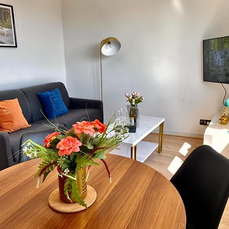 Le Perchoir-wifi-face A La Gare-terrasses-proche Tous Commerces 公寓 *