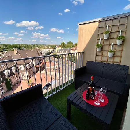 Le Perchoir-wifi-face A La Gare-terrasses-proche Tous Commerces * 萨尔堡