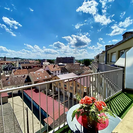 Le Perchoir-wifi-face A La Gare-terrasses-proche Tous Commerces Sarrebourg