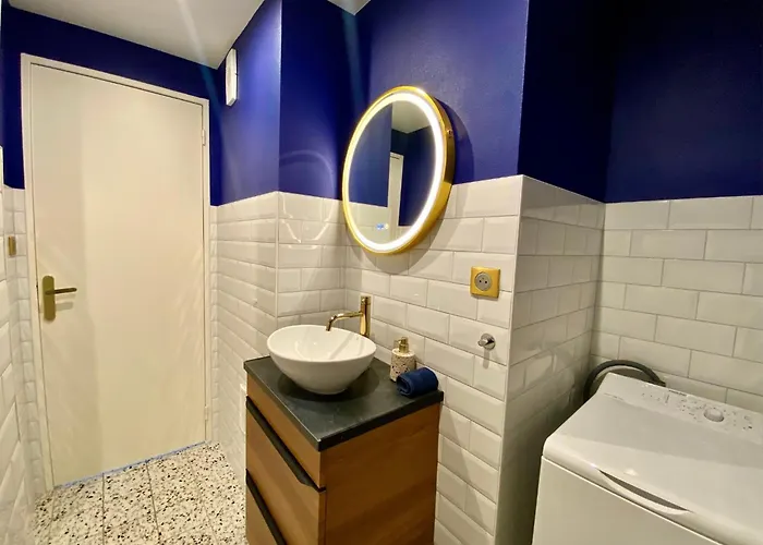 Lägenhet Le Perchoir-wifi-face A La Gare-terrasses-proche Tous Commerces *